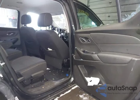 2021 Chevrolet Traverse Awd Lt Cloth z USA, uszkodzony, nr VIN 1GNEVGKW2MJ102585